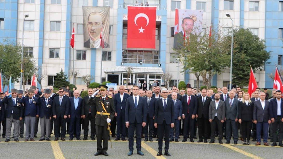 29 Ekim Cumhuriyet Bayramı  Çelenk Sunma Töreni